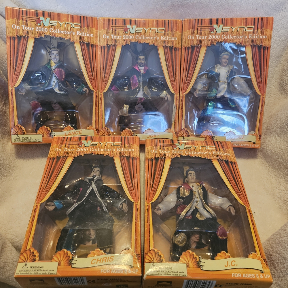 NSYNC On Tour 2000 Collector's Edition Doll Set - 5 Pack